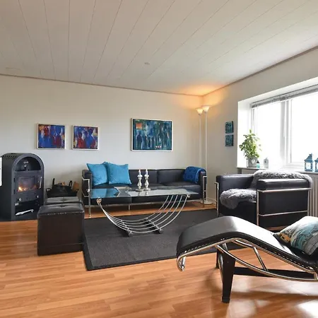 Stunning In W/ Wifi And 3 Bedrooms *