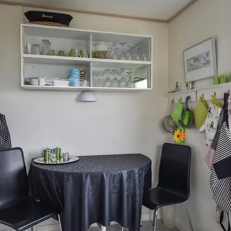 Stunning In W/ Wifi And 3 Bedrooms 펜션 Ulfborg
